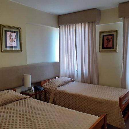 Hotel Melodia Lima Luaran gambar