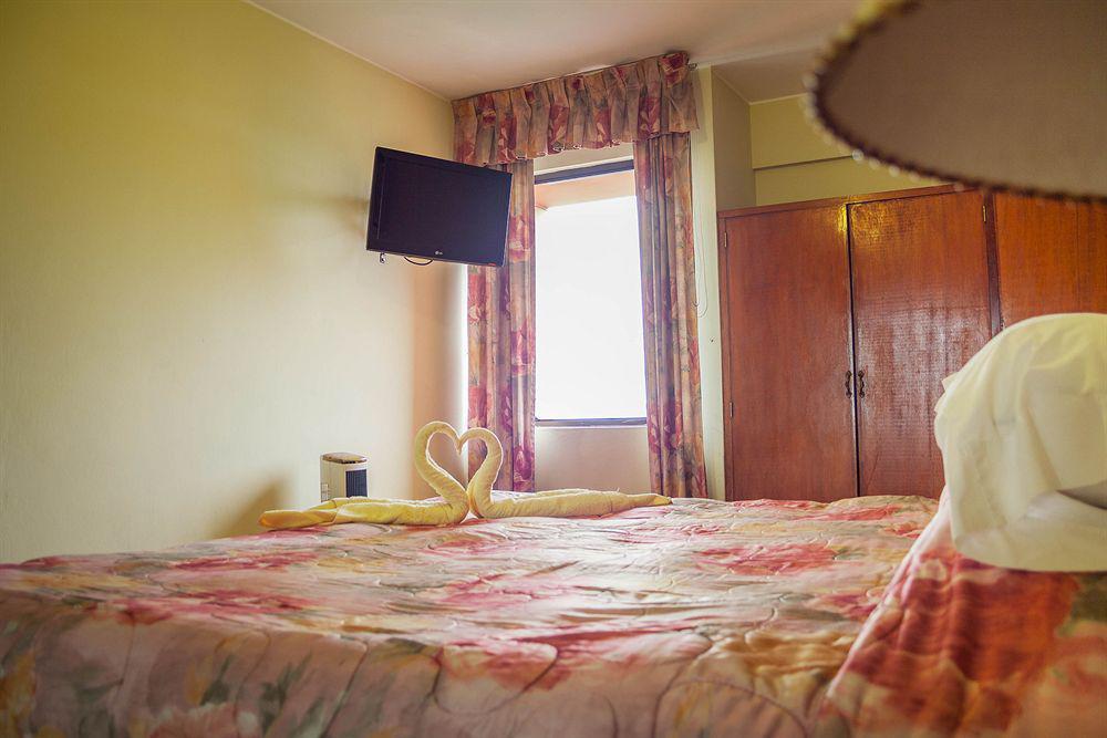 Hotel Melodia Lima Luaran gambar