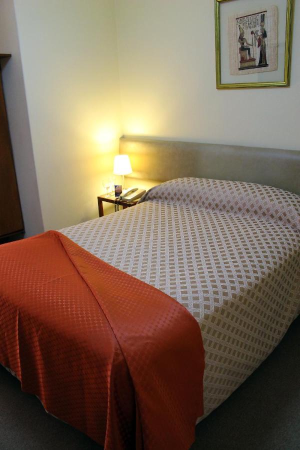 Hotel Melodia Lima Luaran gambar
