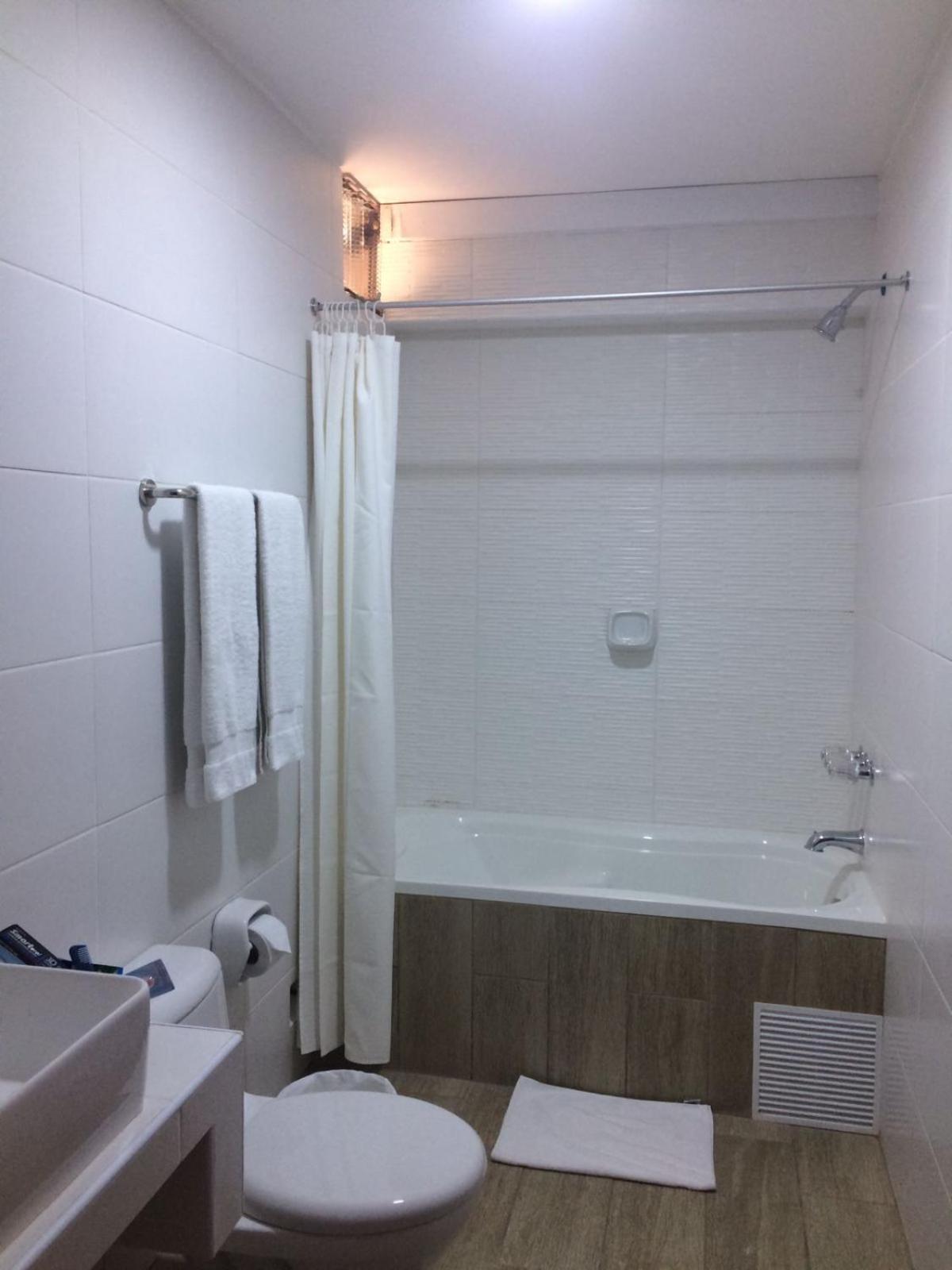 Hotel Melodia Lima Luaran gambar