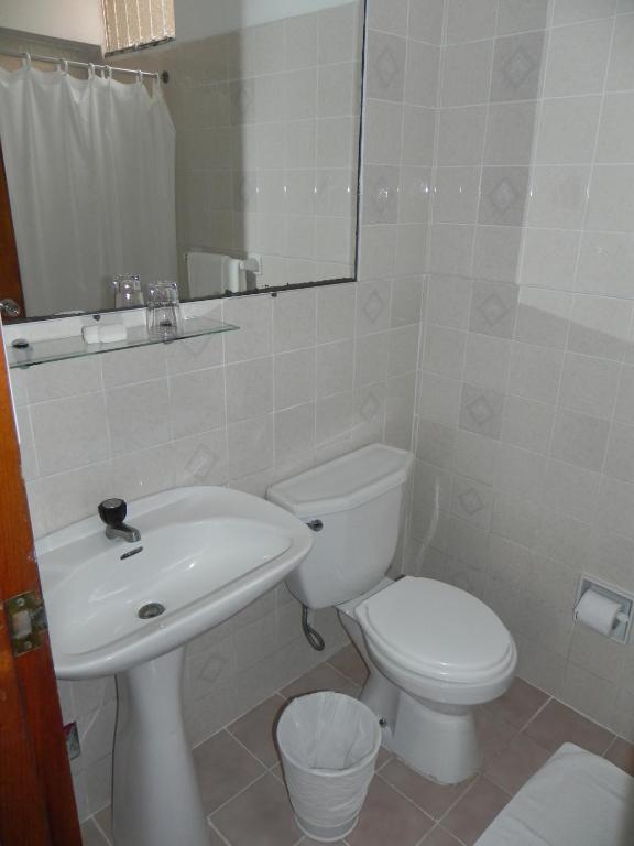 Hotel Melodia Lima Bilik gambar