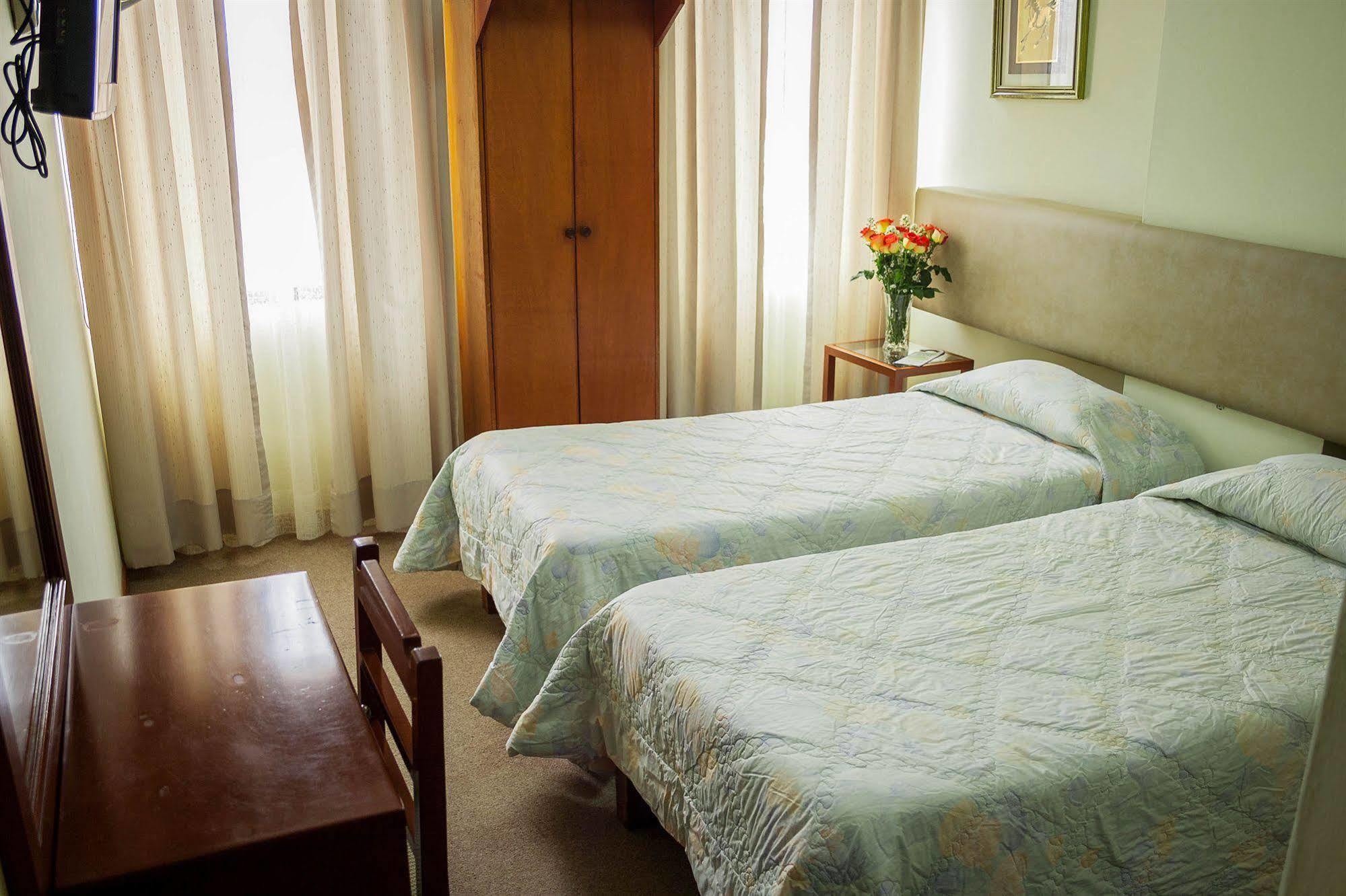 Hotel Melodia Lima Luaran gambar