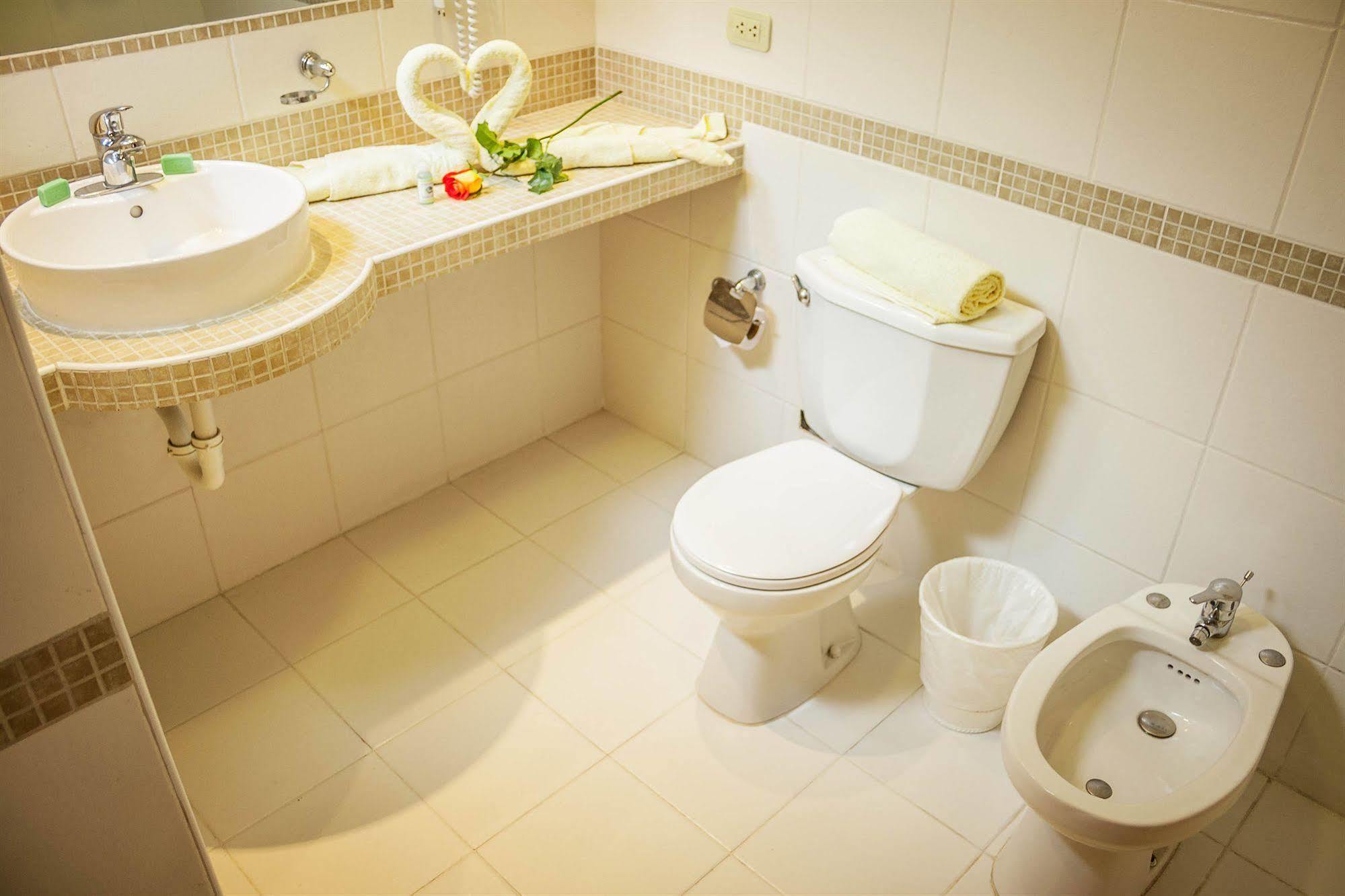 Hotel Melodia Lima Luaran gambar