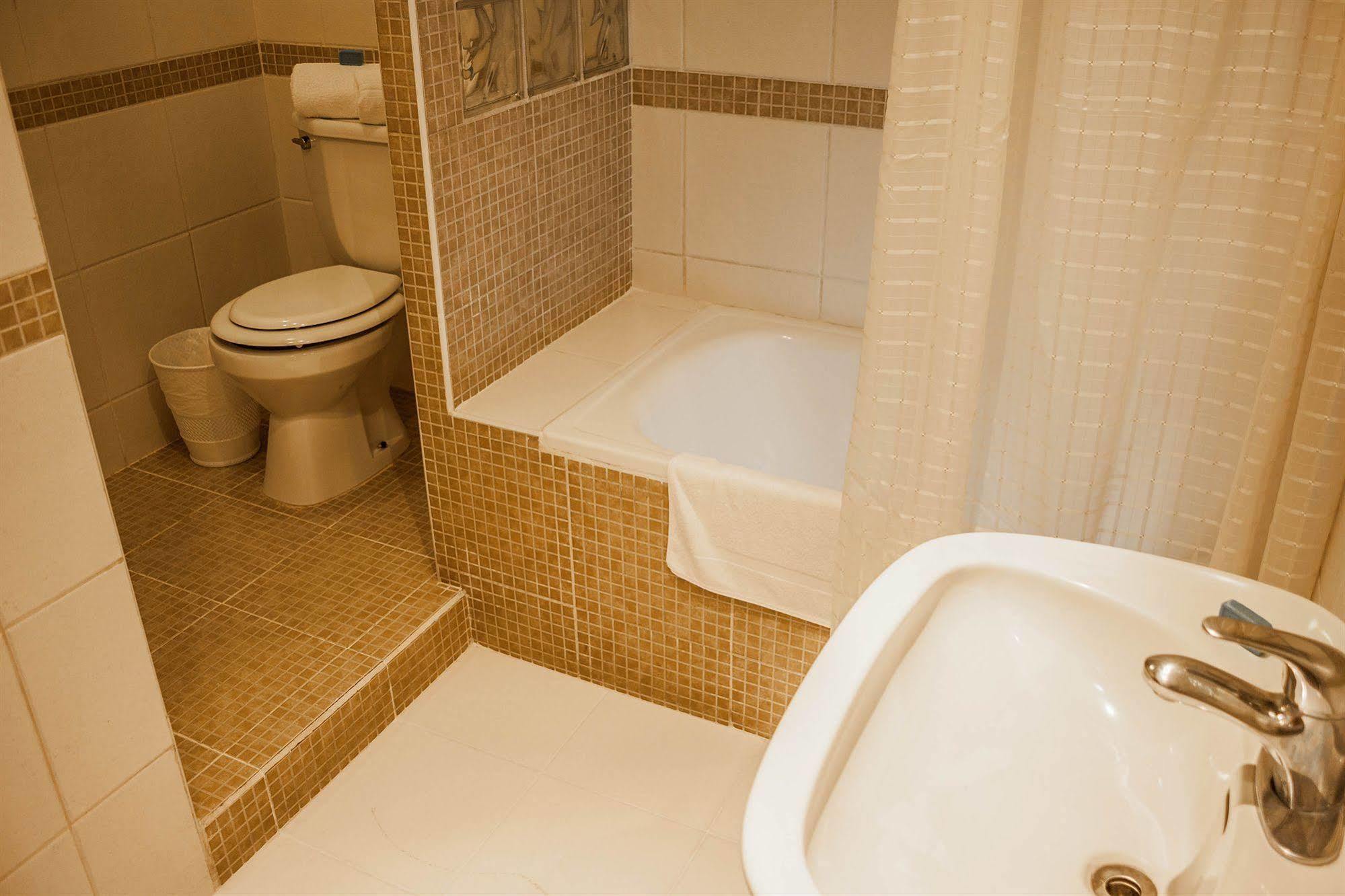 Hotel Melodia Lima Luaran gambar