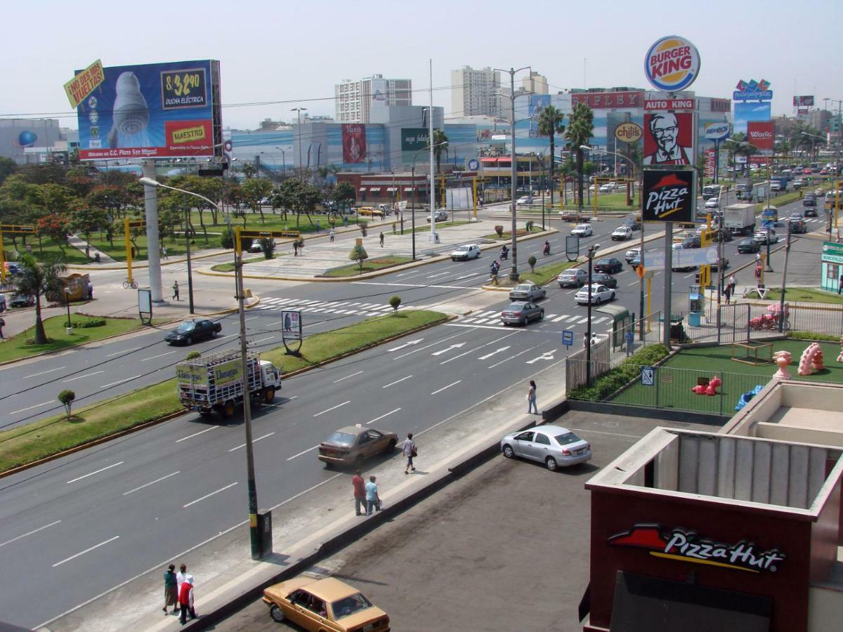 Hotel Melodia Lima Luaran gambar